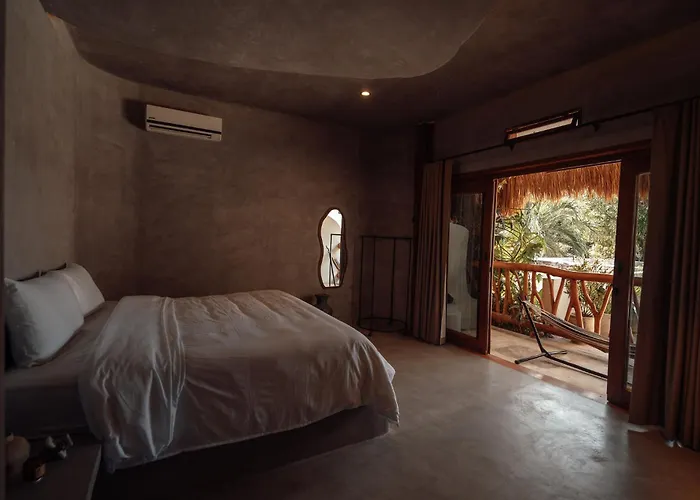 Eos Wellness By Amazonia Tulum